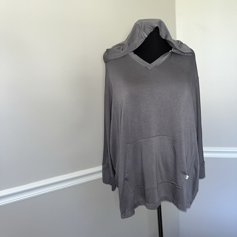 Koolaburra by UGG Women's Size 1X Gray French Terry Hoodie Poncho Pullover Top‎ - Picture 2 of 13